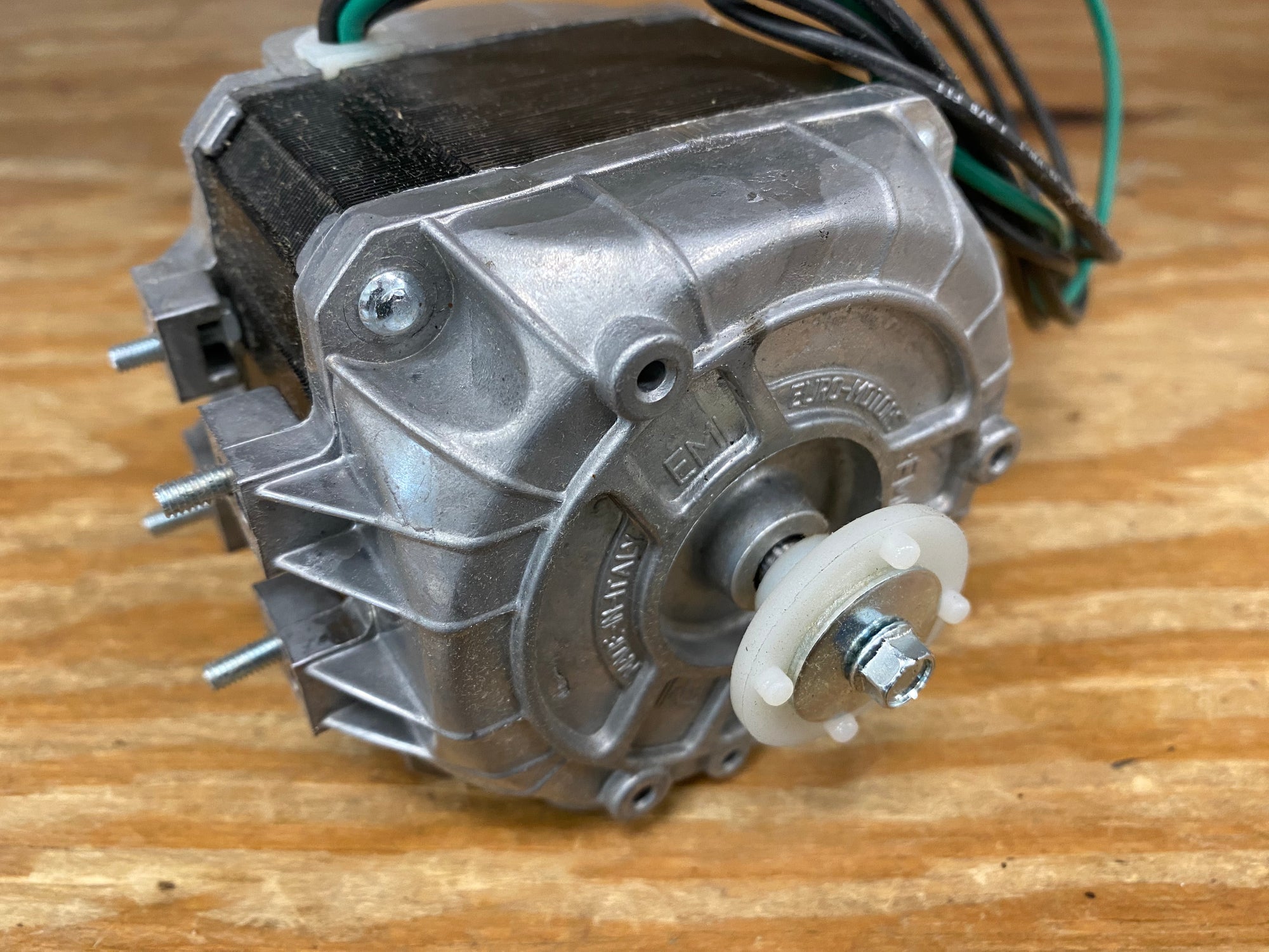 Ventilator Fan Motor EMI 82UL-4027, 115V 60 Hz, 27/95W