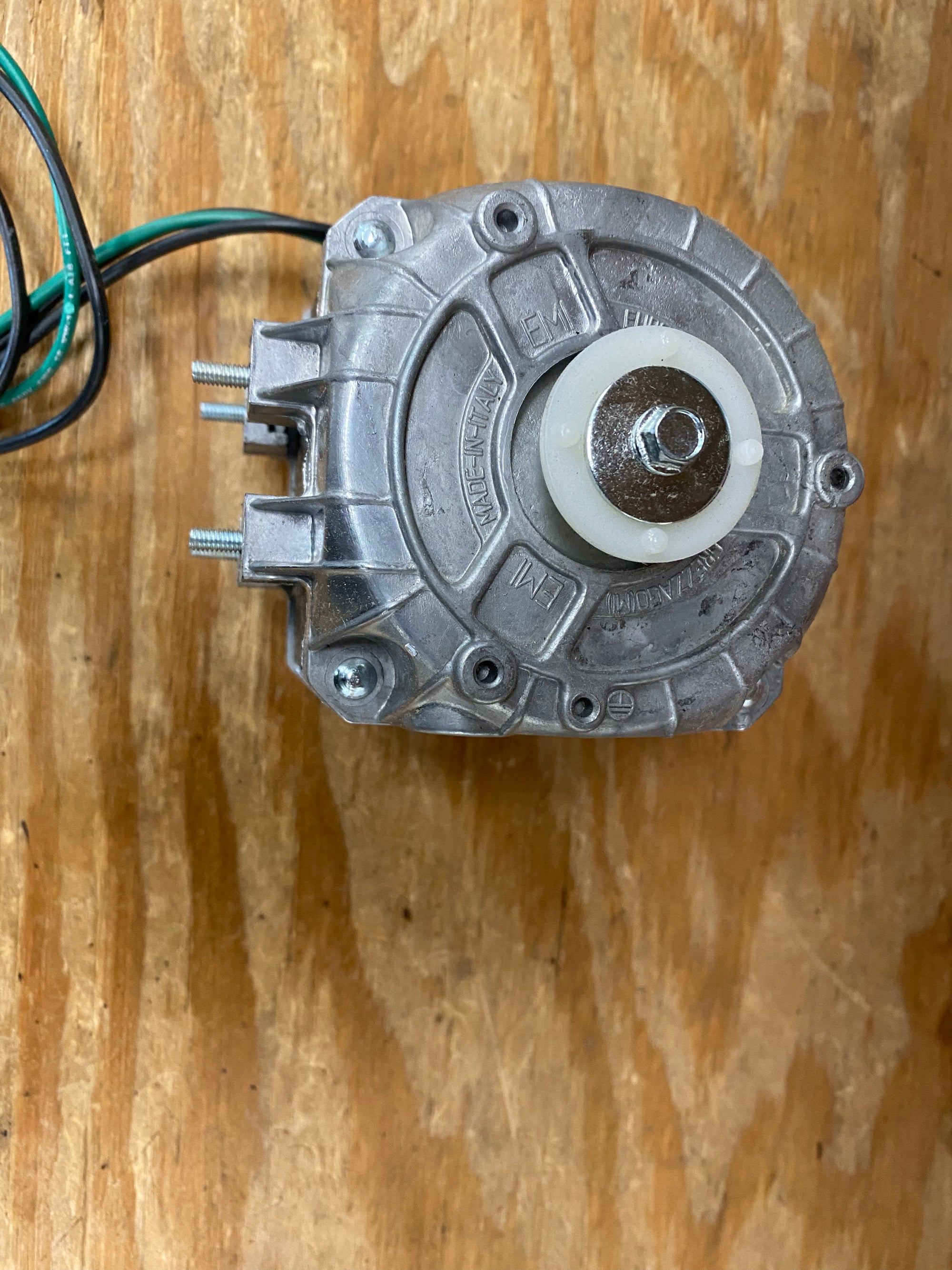 Ventilator Fan Motor EMI 82UL-4027, 115V 60 Hz, 27/95W